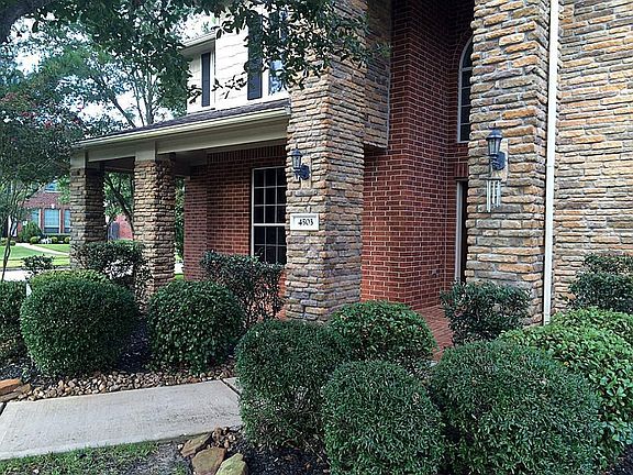 3rd image of 4503 Longmont Park Ct