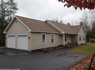 99 Smith Rd, Windham, ME 04062