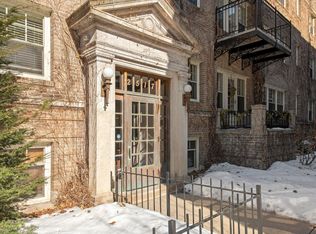 2517 Humboldt Ave S APT 302, Minneapolis, MN 55405