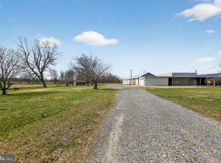 305 Wolfert Station Rd, Mullica Hill, NJ 08062