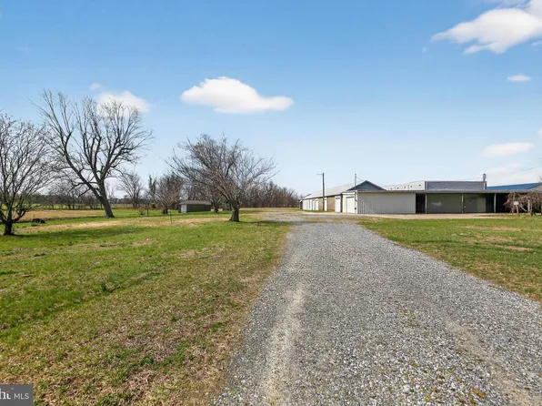 305 Wolfert Station Rd, Mullica Hill, NJ 08062