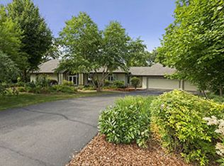 9125 Hidden Bay Ct, Waconia, MN 55387