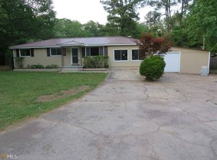 4577 E Hall Rd, Gainesville, GA 30507