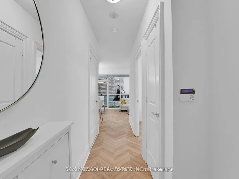 16 Brookers Ln #Penthouse 1 — Photo 3