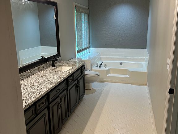 Master bath shower also