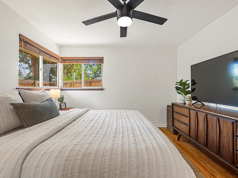 2801L Xavier St — Photo 17