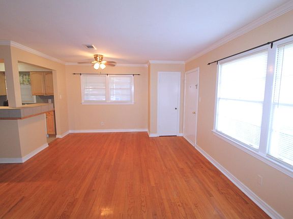 5th image of 143 Bruce Ave