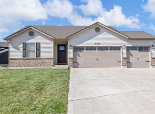 608 Split Rail Ct, Wright City, MO 63390