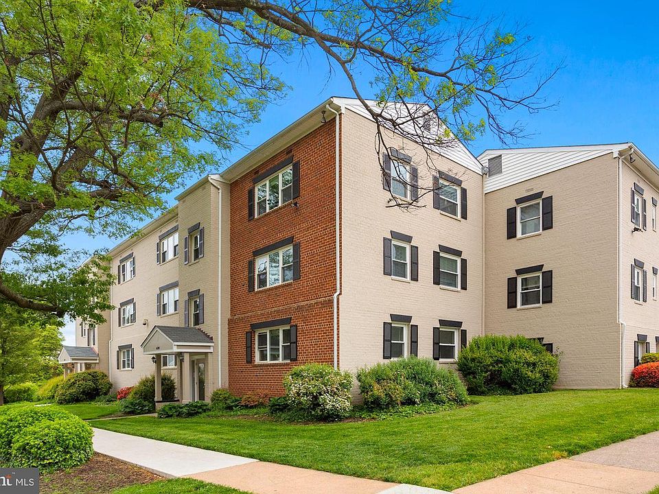 1st image of 6180 Greenwood Dr APT 202