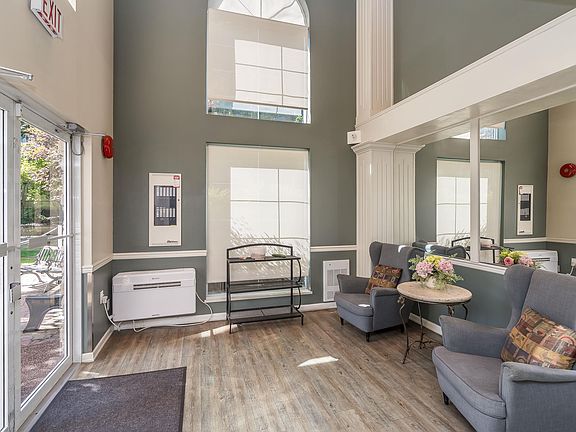 4th image of 2963 Nelson Pl #209