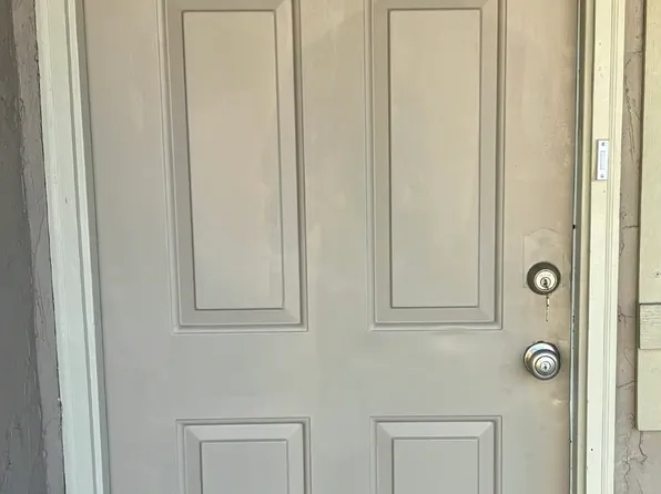 3863 NW Archer St #102, Lake City, FL 32055