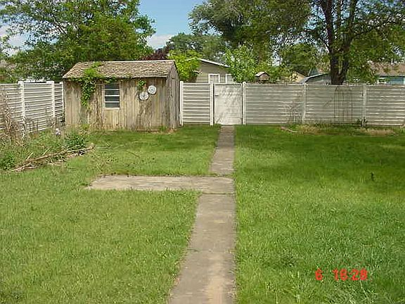 5th image of 216 Star St