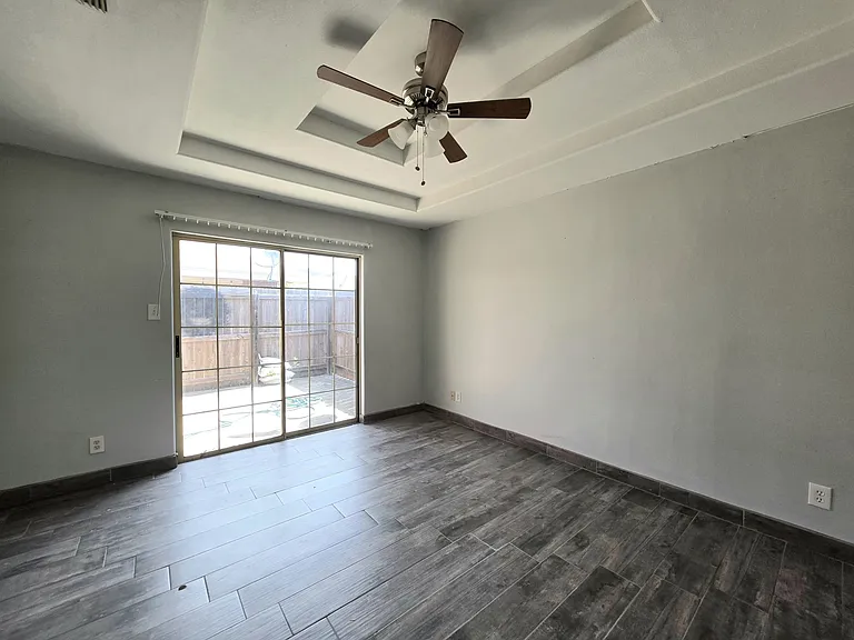 3001 Ashley Pl #3027 — Photo 7