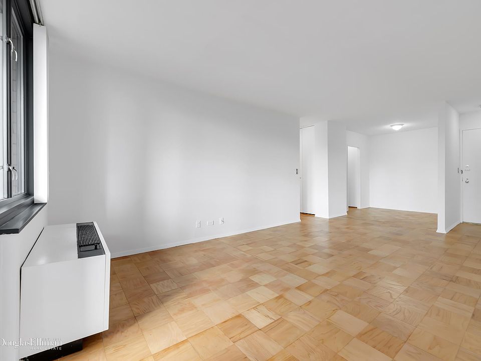 1st image of 407 Park Ave S APT 23E