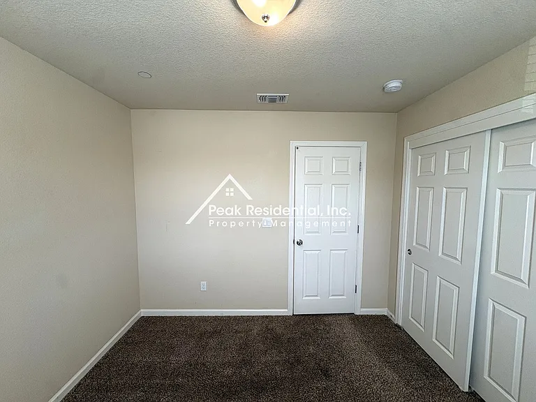 8215 Winterhead Ln — Photo 13