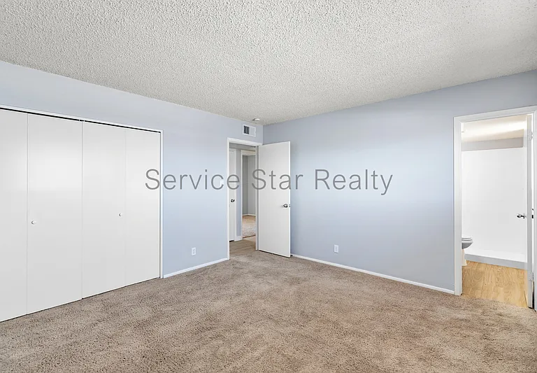 13027 N 28th St — Photo 17