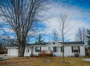 324 W Maple St, Lena, WI 54139