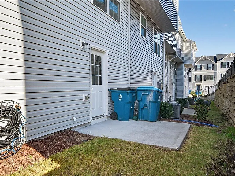 3009 Soft Breeze Dr — Photo 36