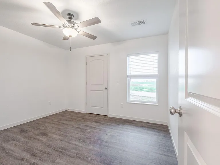 2 Bedroom at The Bend at Stone Creek Falls.