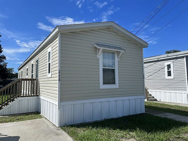 2nd image of 2178 Greenbrier Village Loop #104