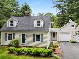 185 Chestnut St, Foxboro, MA 02035