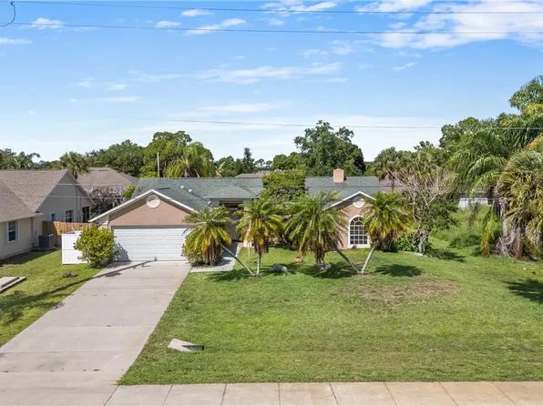 1521 Barber St, Sebastian, FL 32958