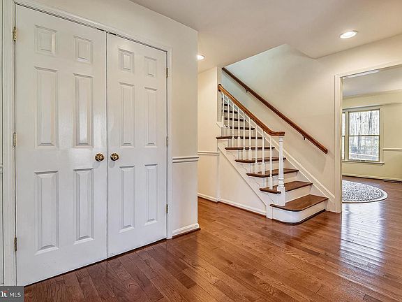 4th image of 3312 Blackberry Ln