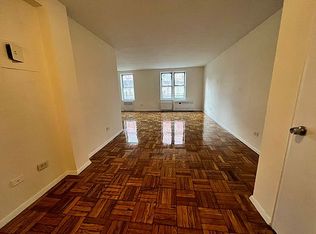 112-34 39th Ave #A, Corona, NY 11368
