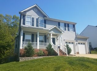 916 Holly Meadow Dr, Holly Springs, NC 27540