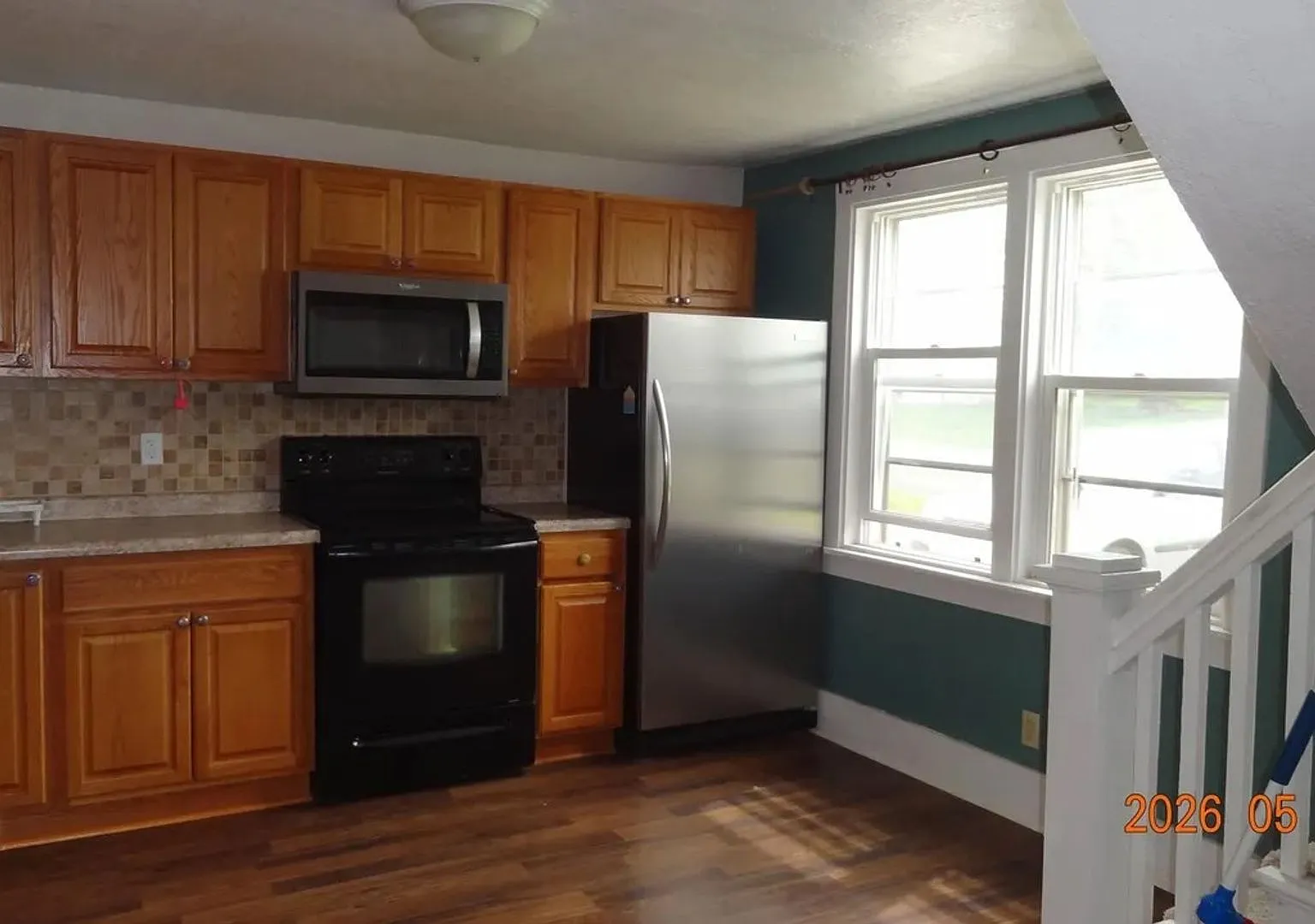 Updated Move-In Ready Single Fam. Home! — Photo 3