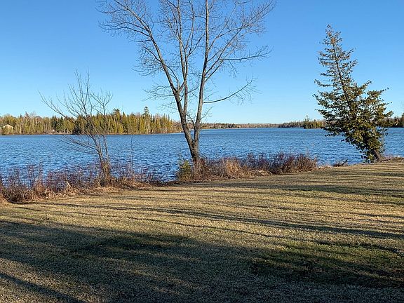 4th image of Outer Dr