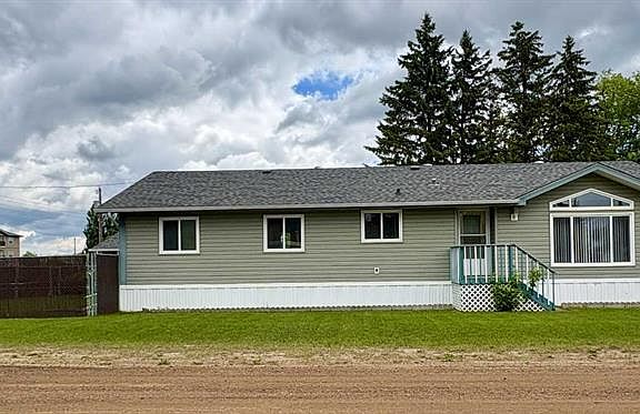 2nd image of 5014 W 45th Ave