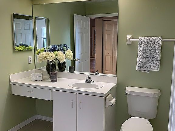 Main Bathroom