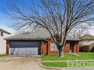 1204 Crabtree Ct, Cedar Hill, TX 75104