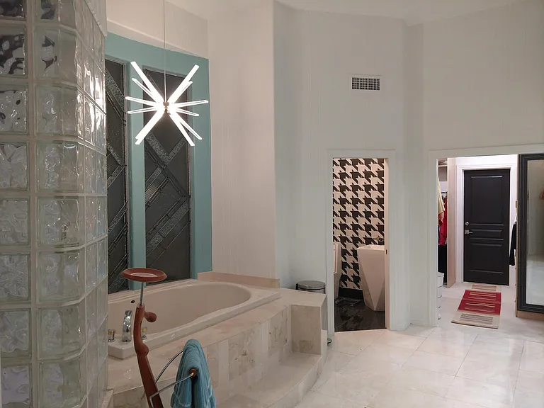 You could get lost in this spacious two person jet tub