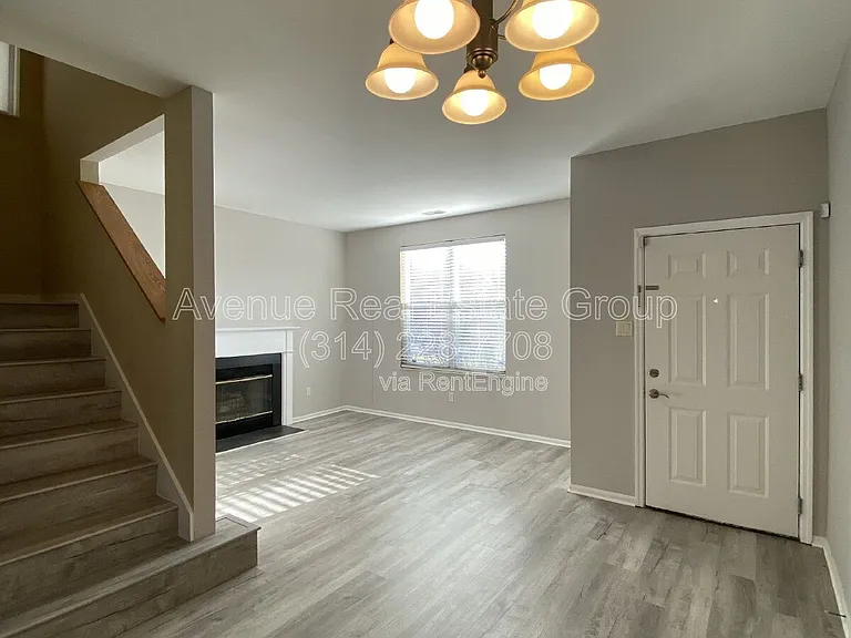 4127 Westminster Pl — Photo 5