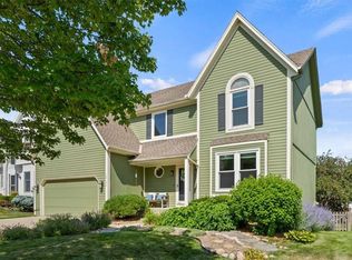 12126 Goodman St, Overland Park, KS 66213