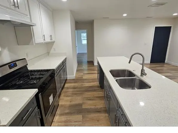 328 E 73rd St #328, Los Angeles, CA 90003