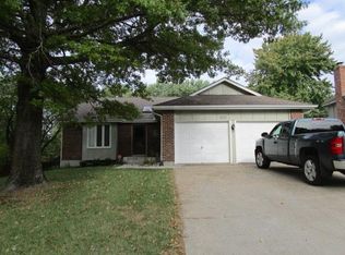 1033 S Kenwood St, Olathe, KS 66062