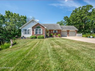 1404 Ellis Blvd, Jefferson City, MO 65101