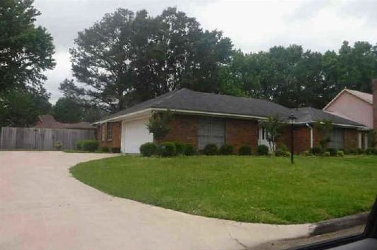 2nd image of 6247 Tanglewood Dr