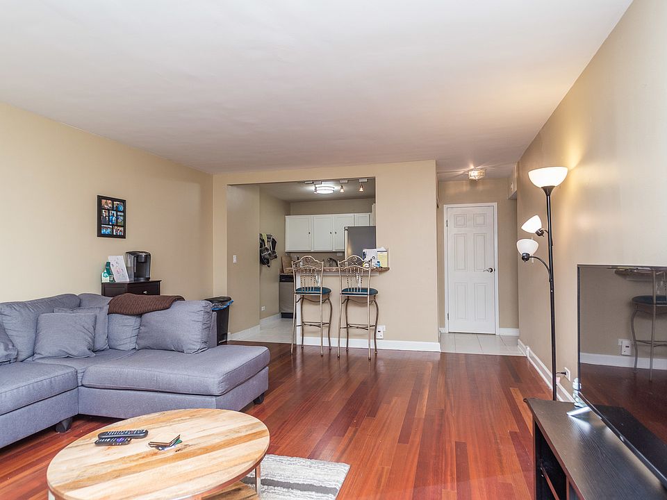 253 E. Delaware Condo Association Apartment Rentals - Chicago, IL | Zillow