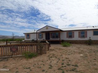20 Santana Rd, Vado, NM 88072