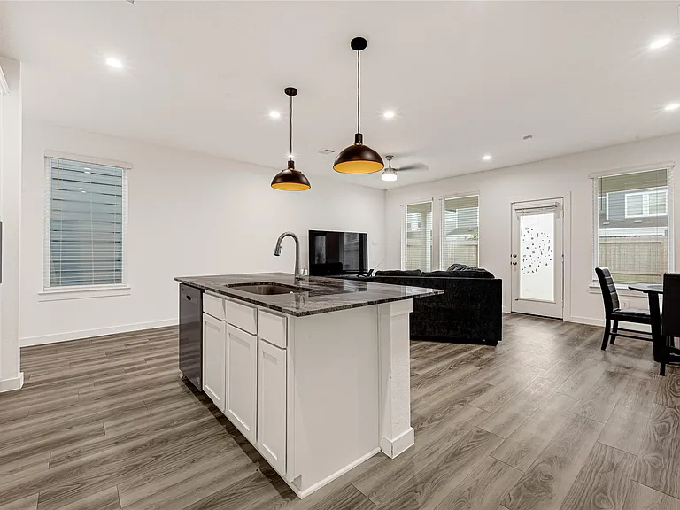 2930 Needham Garden Ln — Photo 13