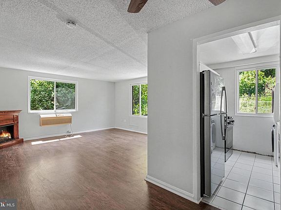 2nd image of 1907 Good Hope Rd SE APT 108