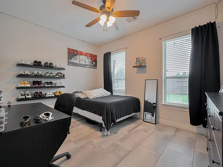 4227 Lodge Ranch Ct — Photo 38