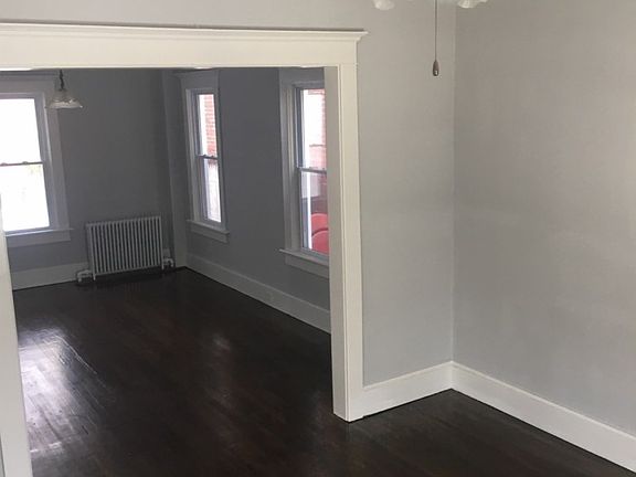 4th image of 57 Schultz Ave