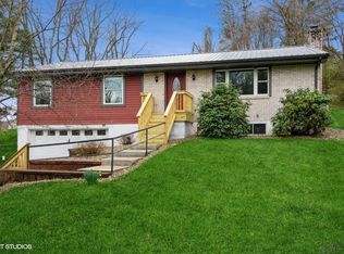 444 Meadow Spring Rd, Latrobe, PA 15650
