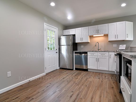 5th image of 9955 Appollo Ct