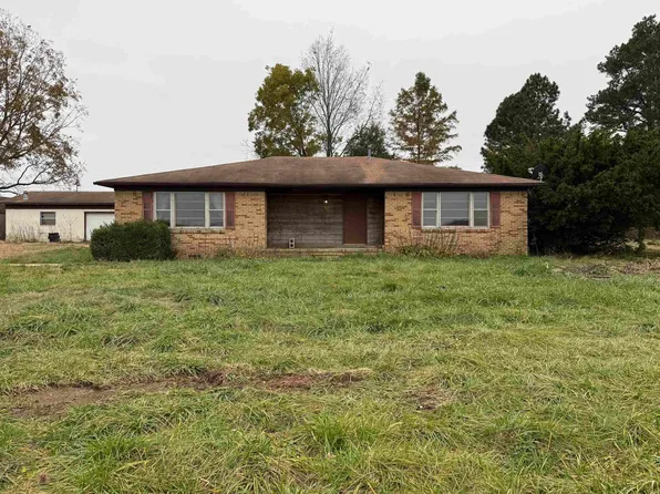 9833 State Route 121 N, Farmington, KY 42040